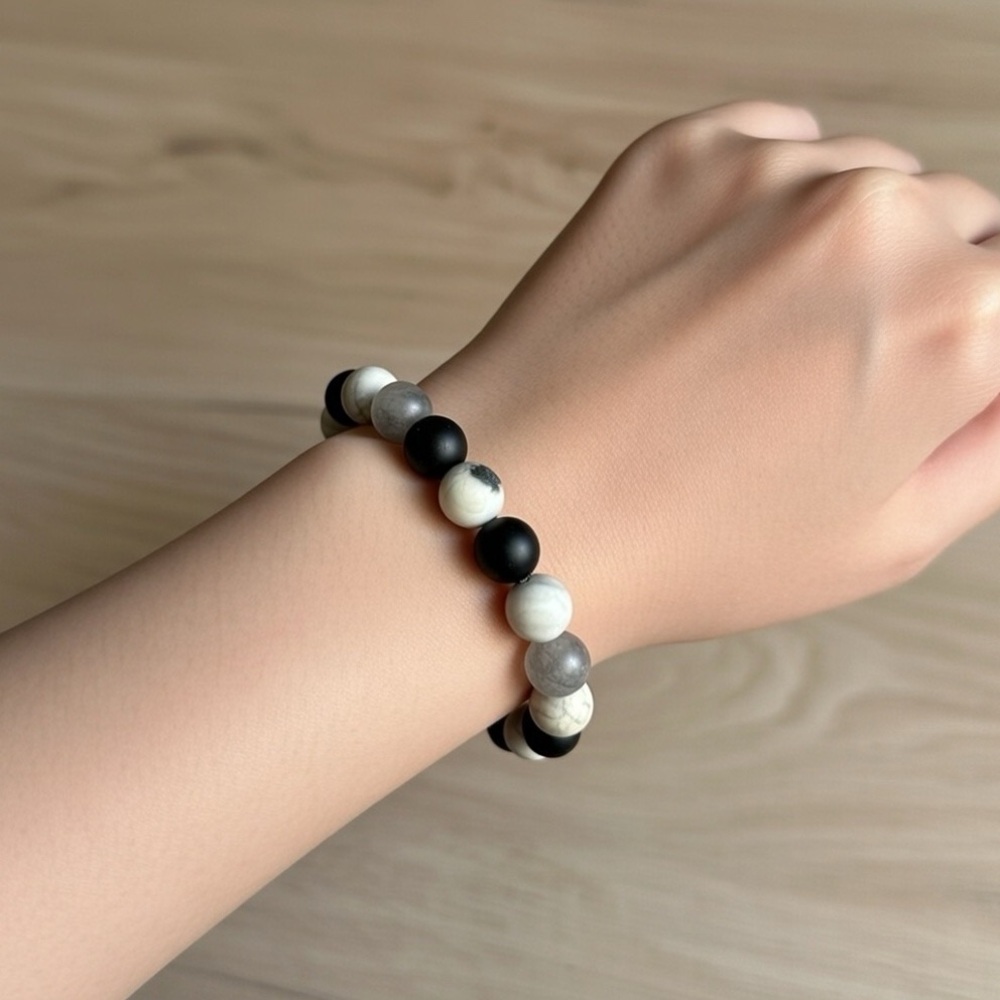 Handmade Black Banded Agate and White Howlite Beaded Stretch Bracelet